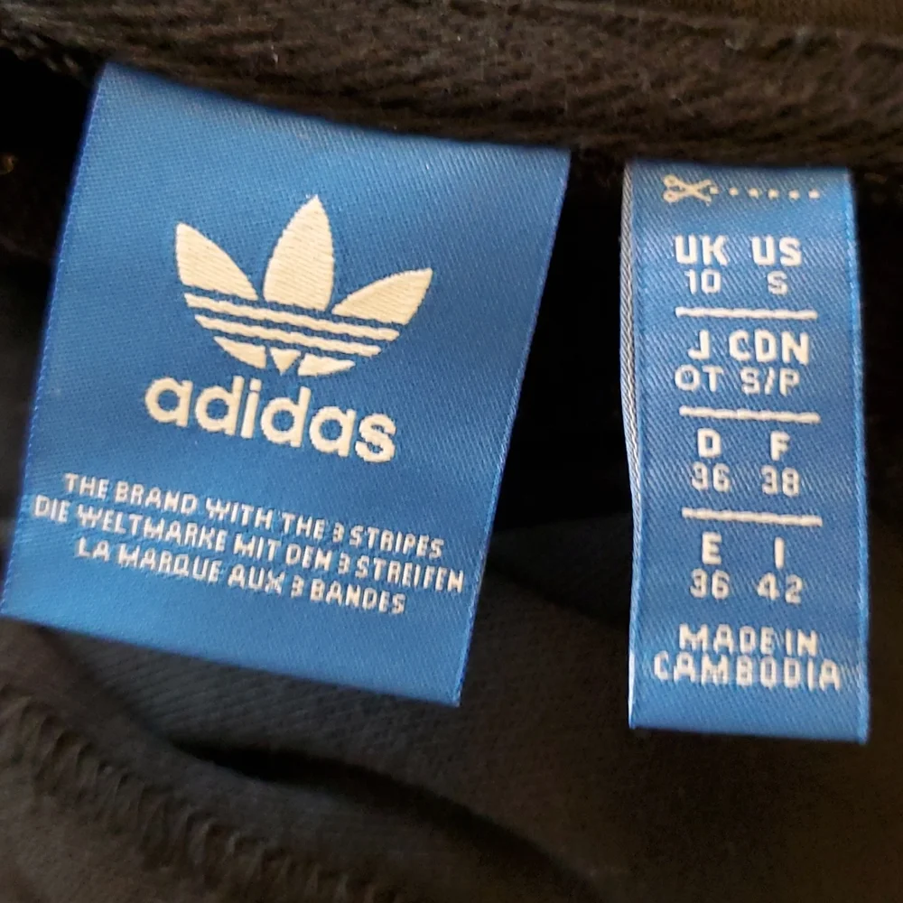 Adidas Crop Top Hoodie - Picture 8 of 9